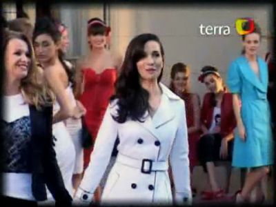 Las_Oreiro_-_Spring-summer_collection_2008_-_Terra_Tv_11.jpg