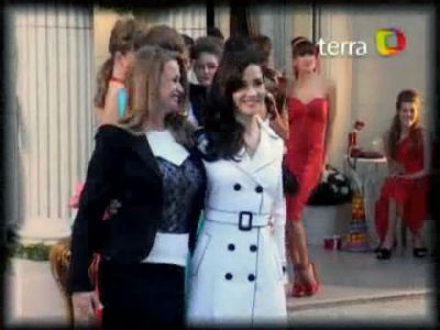Las_Oreiro_-_Spring-summer_collection_2008_-_Terra_Tv_20.jpg